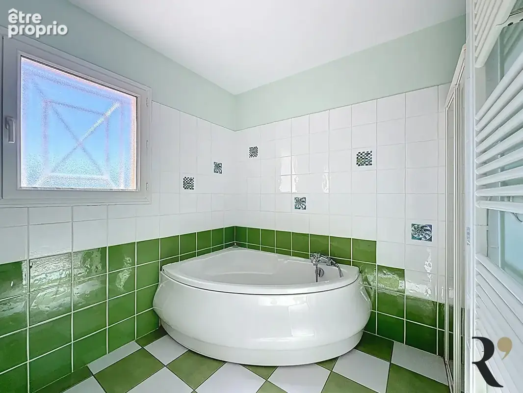 AIGREFEUILLE 6 pièces 180 m2 avec piscine vue Pyrénées - photo 18