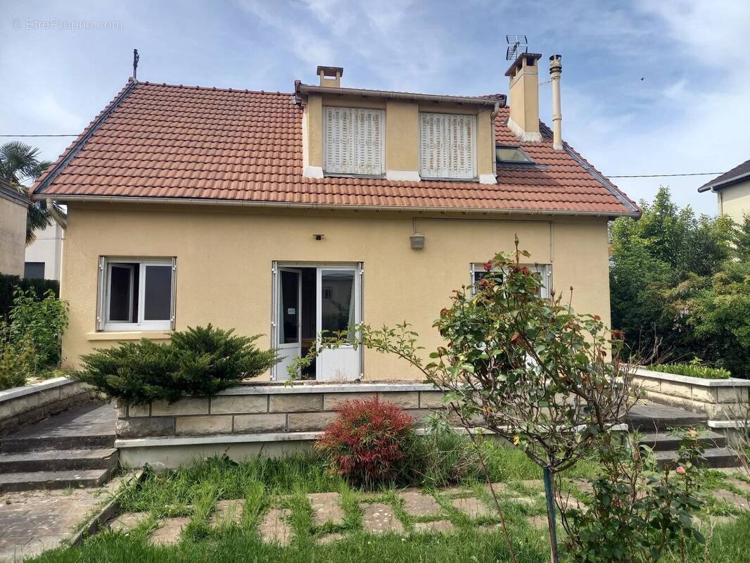 Maison à AULNAY-SOUS-BOIS