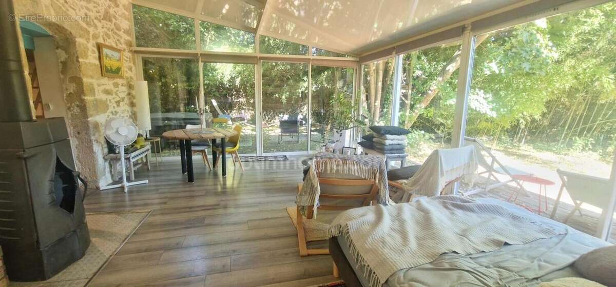 Grande villa T5 avec gite T2 en pleine nature! - photo 14