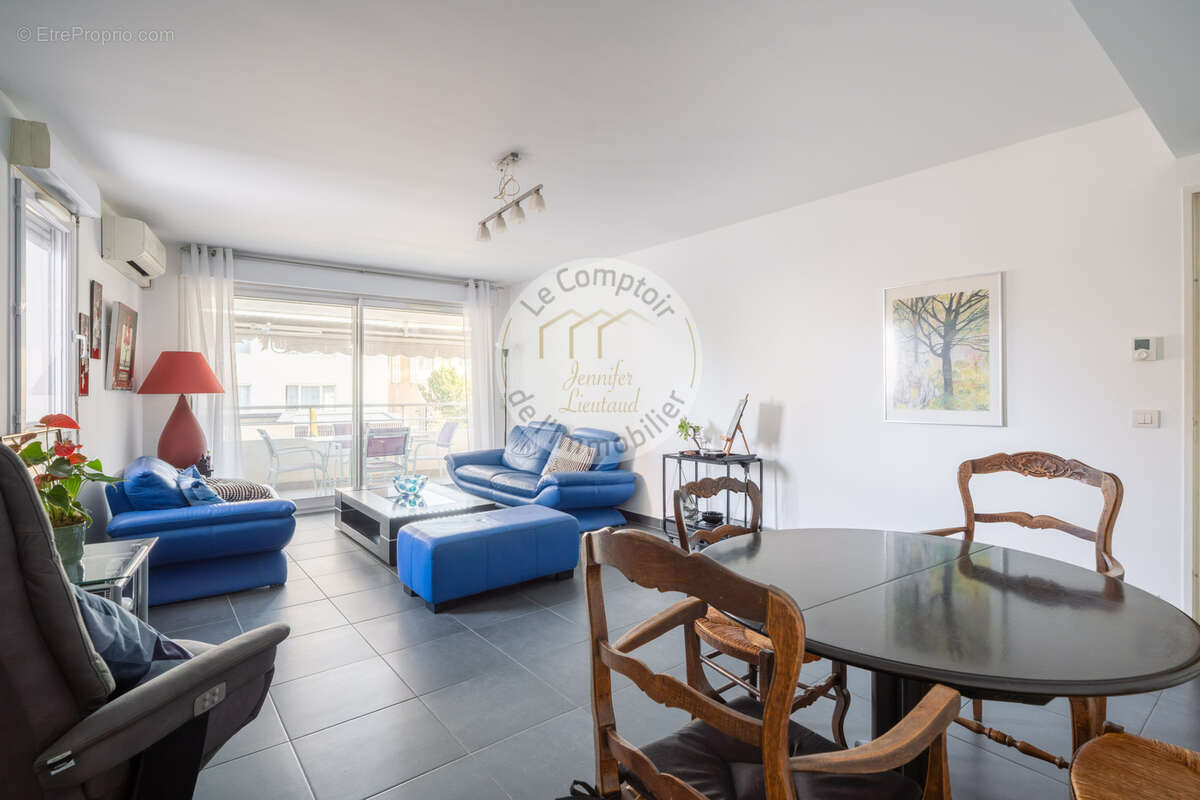 Appartement à MARSEILLE-8E