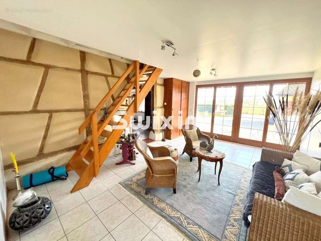 Maison à SAINT-GERMAIN-DU-BOIS