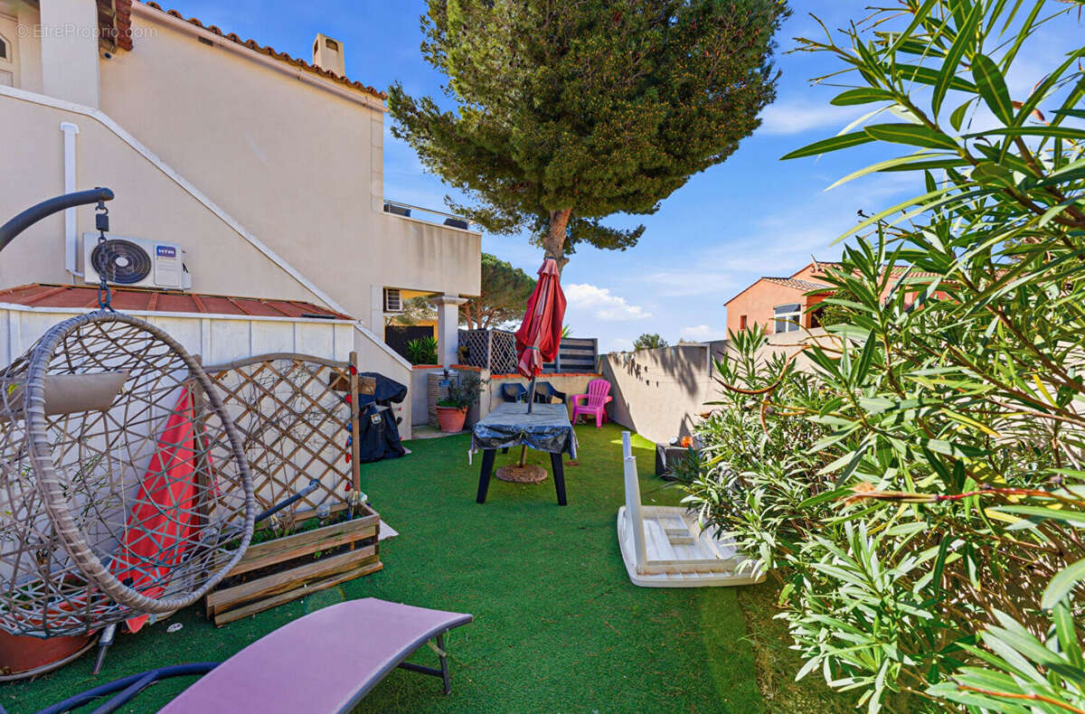 Appartement à SAUSSET-LES-PINS