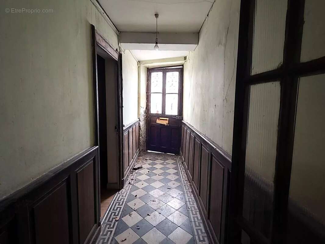 Maison à SAUVETERRE-DE-BEARN