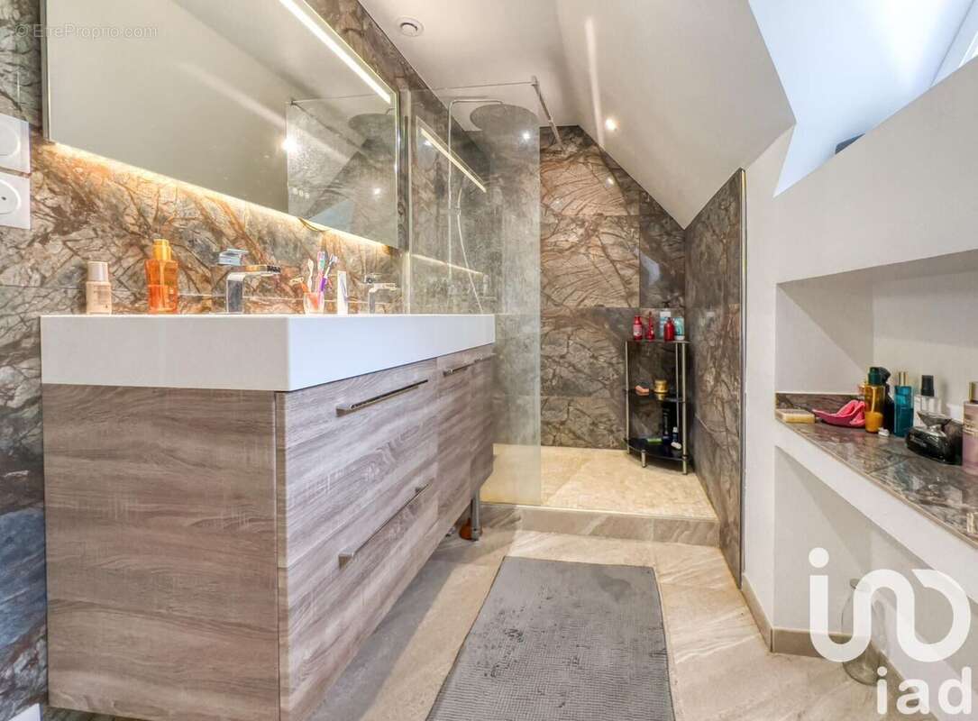 Photo 9 - Maison à CUISE-LA-MOTTE