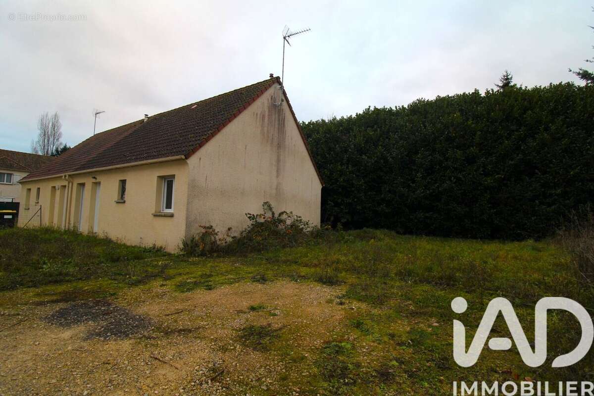 Photo 3 - Maison à BEAUVILLIERS