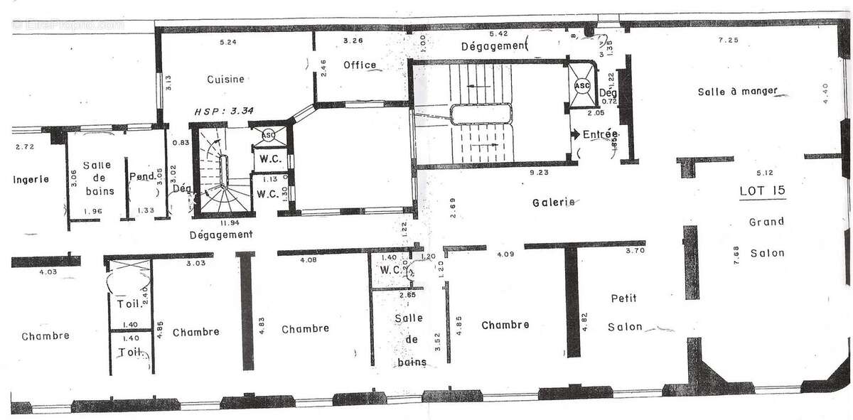 Appartement à PARIS-16E