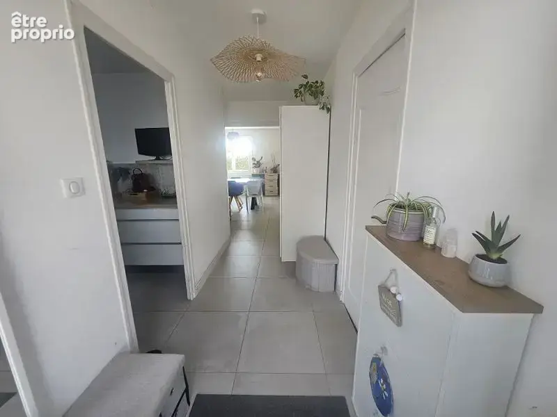 Maison 4 pièces 105 m² à vendre à Montrond-Les-Bains (42210) - photo 2