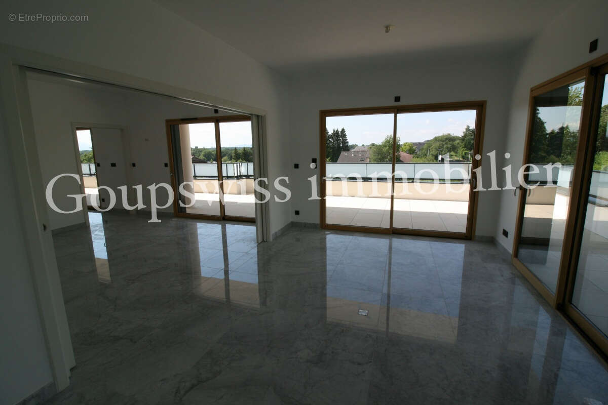 Appartement à DIVONNE-LES-BAINS