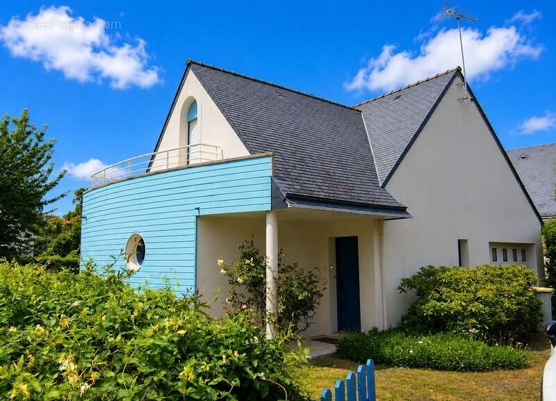 Maison à COMBRIT