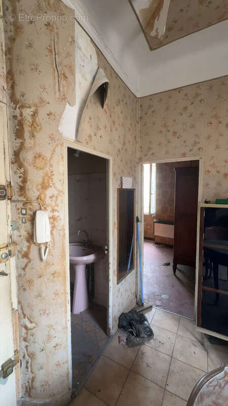 Appartement à MARSEILLE-2E