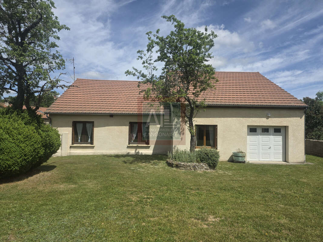 Maison à CHAMBON-LE-CHATEAU