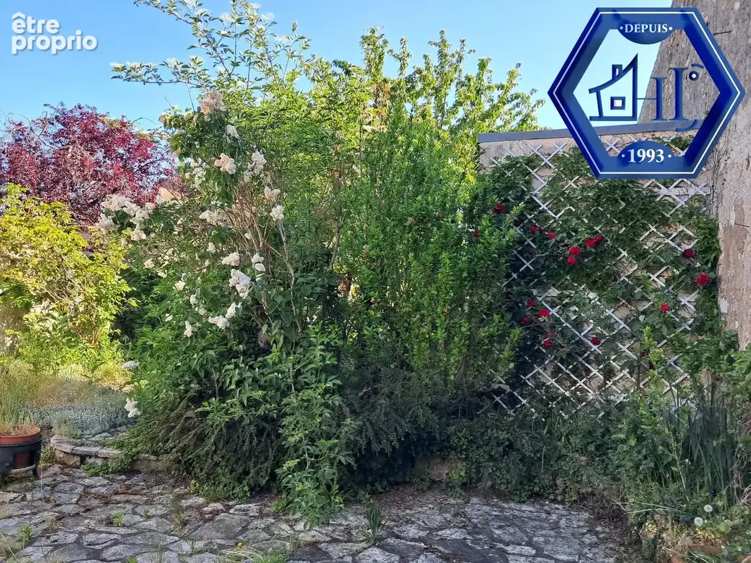 Maison comprenant trois logements - photo 25