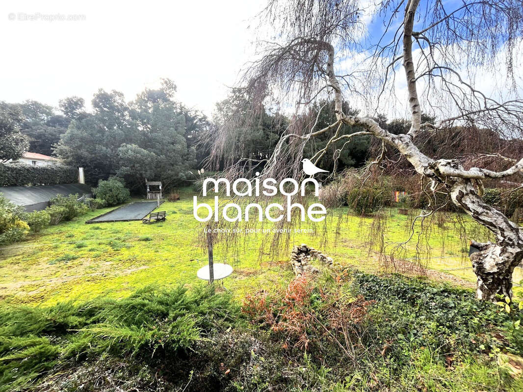 Maison à LONGEVILLE-SUR-MER