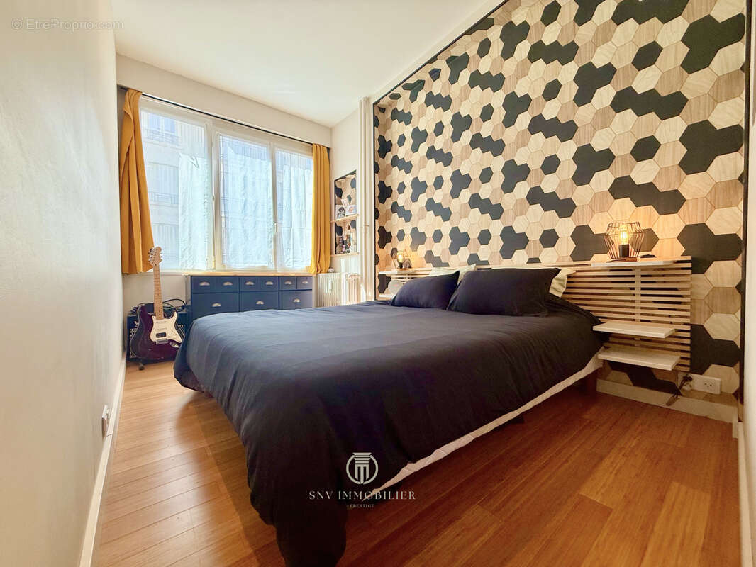 Appartement rénové avec terrasse et 3 chambres en plein centre-ville de Clermont-Ferrand - photo 9