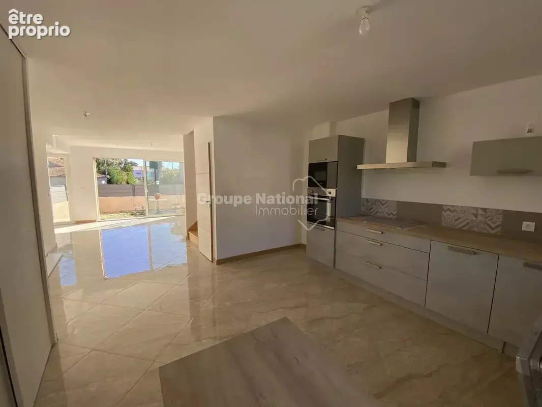 Appartement T4 - photo 2