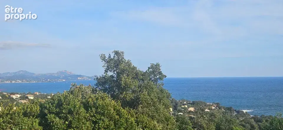 Terrain 1 826 m² à vendre à Les Issambres (83380) - photo 2