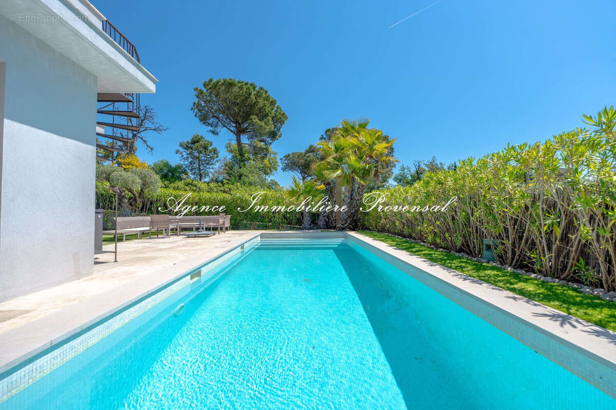 Maison à SAINTE-MAXIME