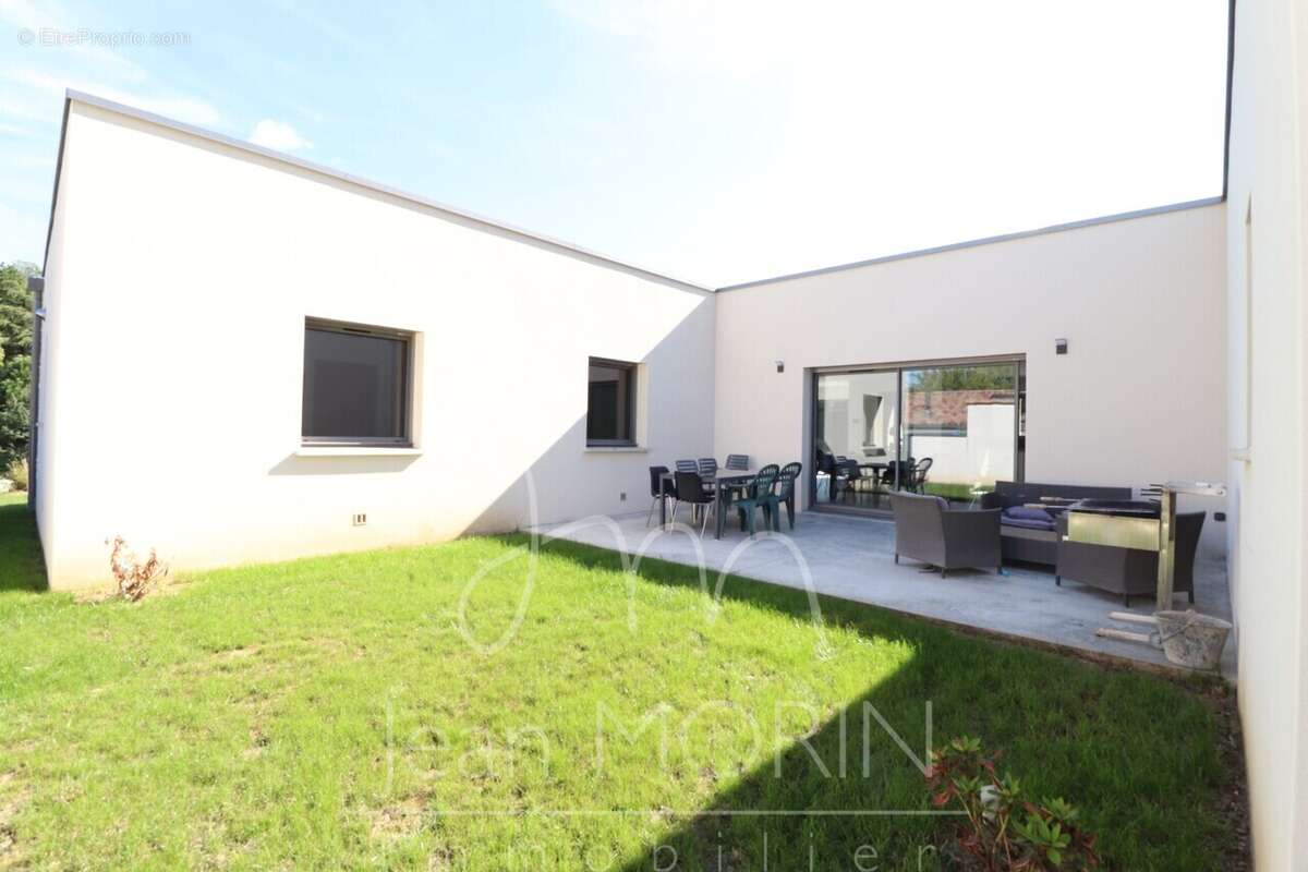 Maison à BEAUMONT-LES-VALENCE