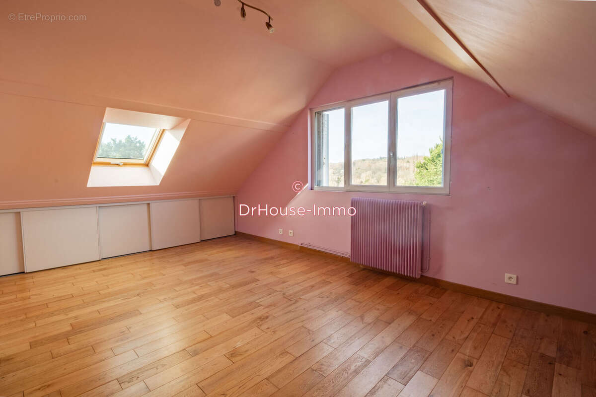 Maison à FEUCHEROLLES