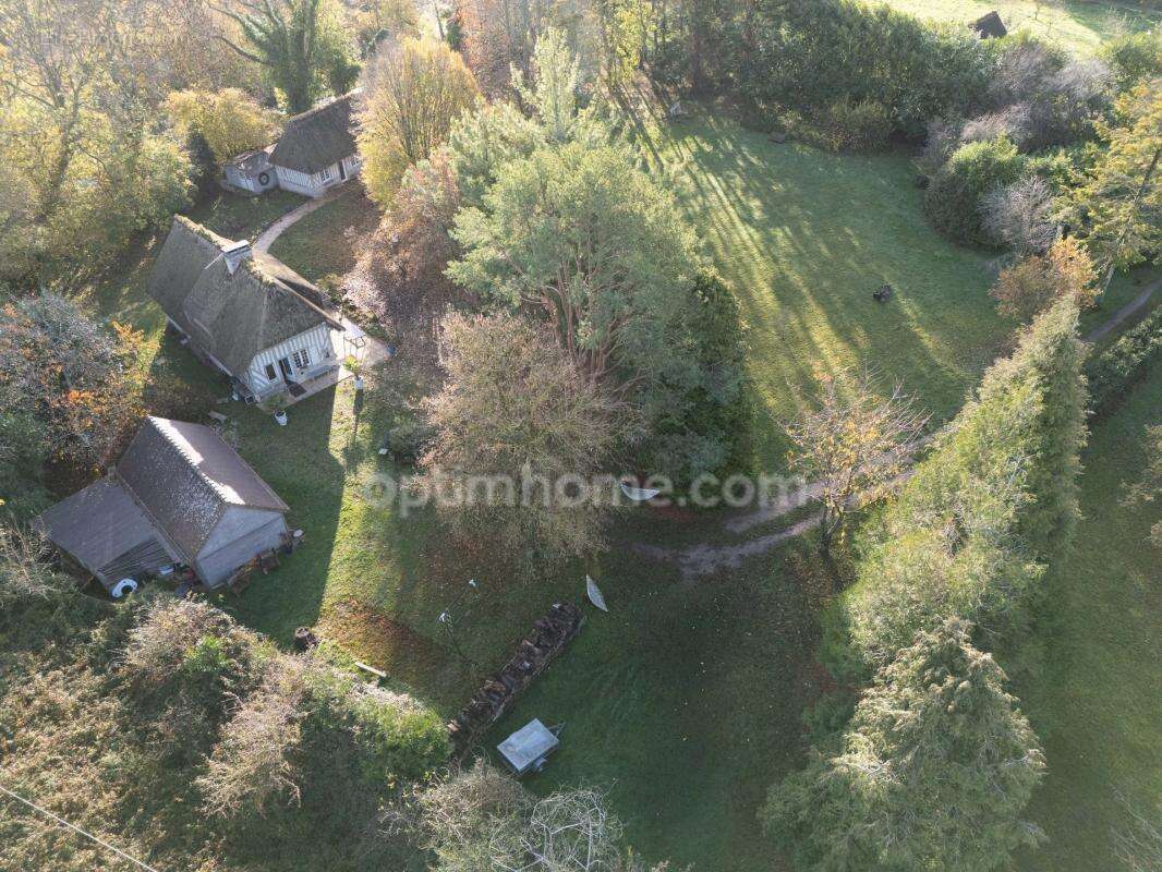 Aux portes de honfleur – ensemble immobilier avec 2 maisons normandes - dépendances - terrain 7 300 m² - photo 9
