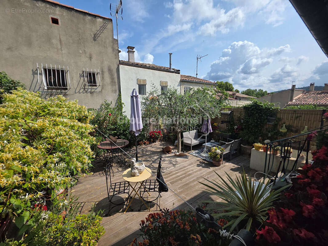 Maison à GREOUX-LES-BAINS