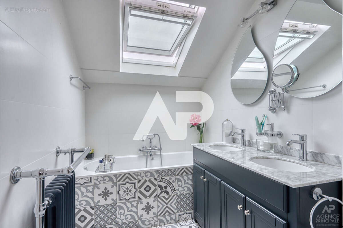 Maison à RUEIL-MALMAISON