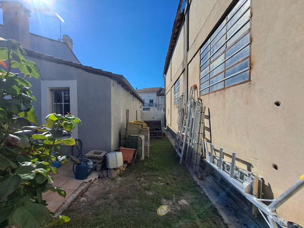 Maison à DAMAZAN