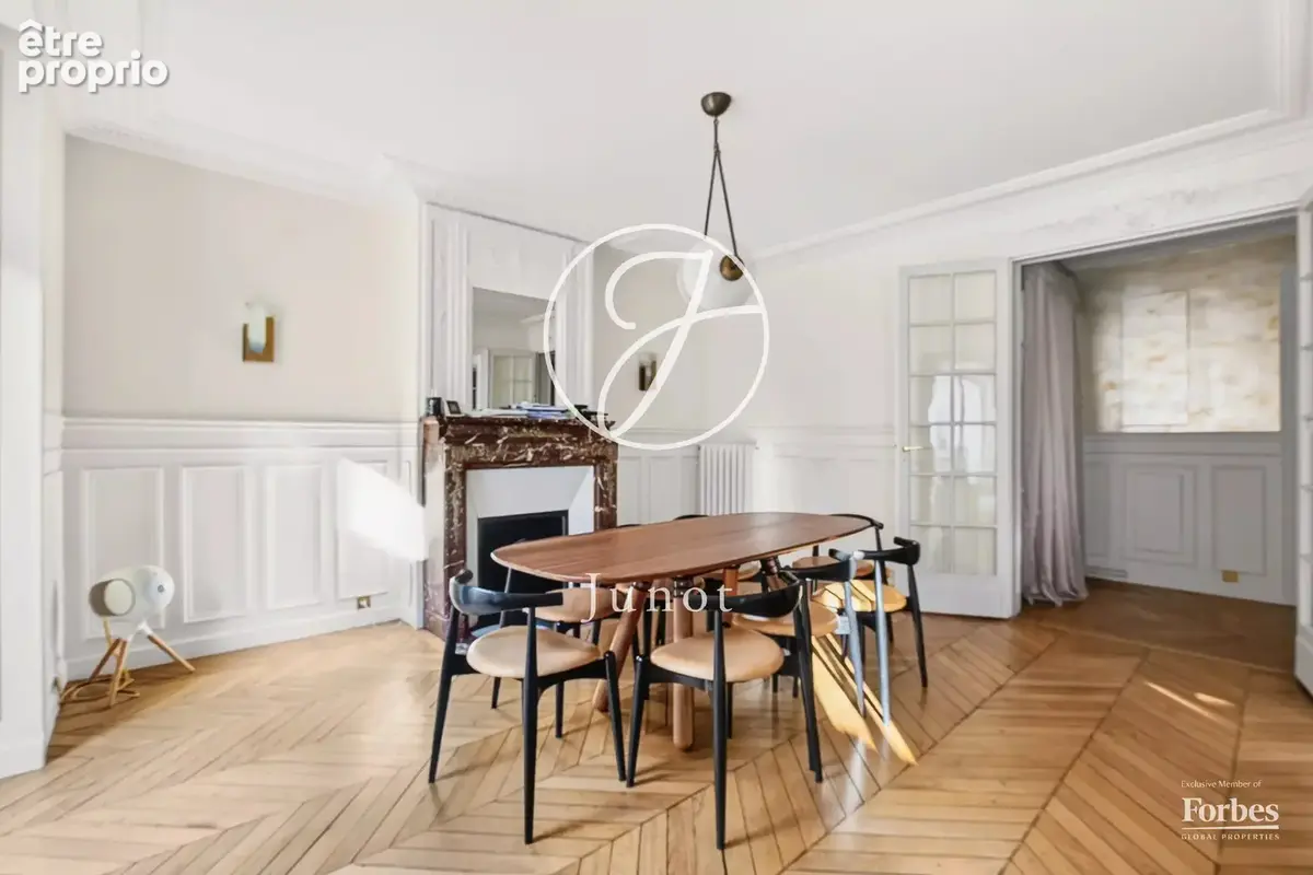 Paris 16e - PLACE VICTOR HUGO  - Appartement - 5 pièces - 123,96m² Carrez - 3 chambres - Lumineux. - photo 10