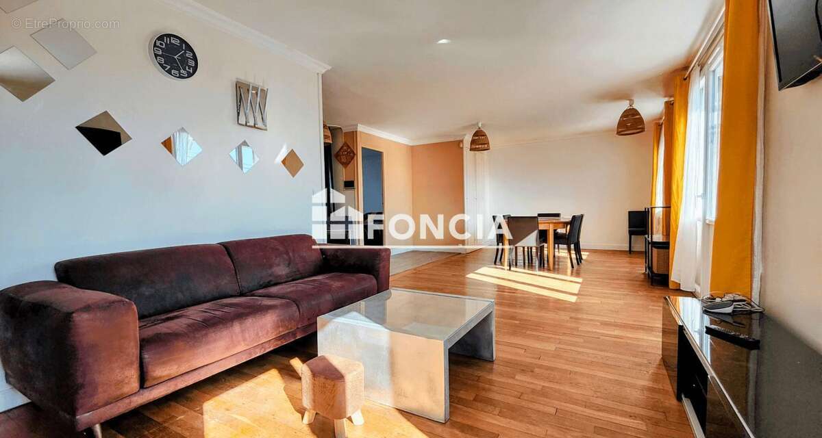 Maison à CHAMPIGNY-SUR-MARNE