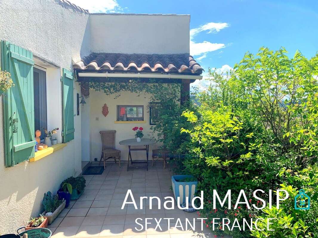 Maison à COUIZA