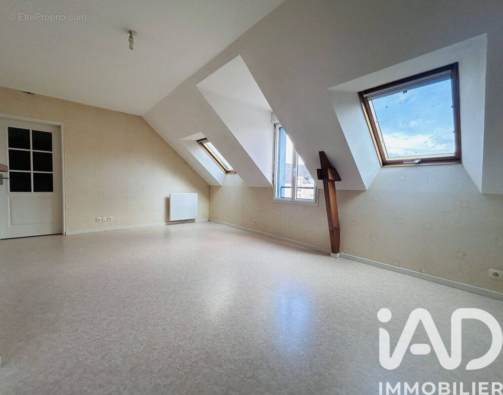 Photo 1 - Appartement à MONTFORT-SUR-MEU