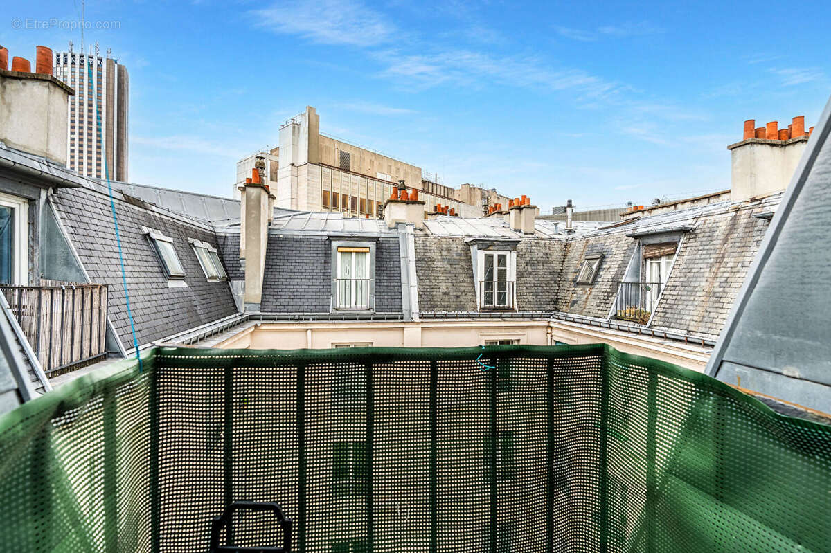 Appartement à PARIS-17E