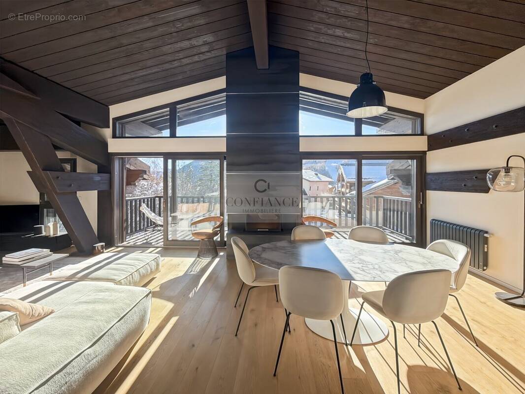 Appartement à SAINT-ETIENNE-DE-TINEE