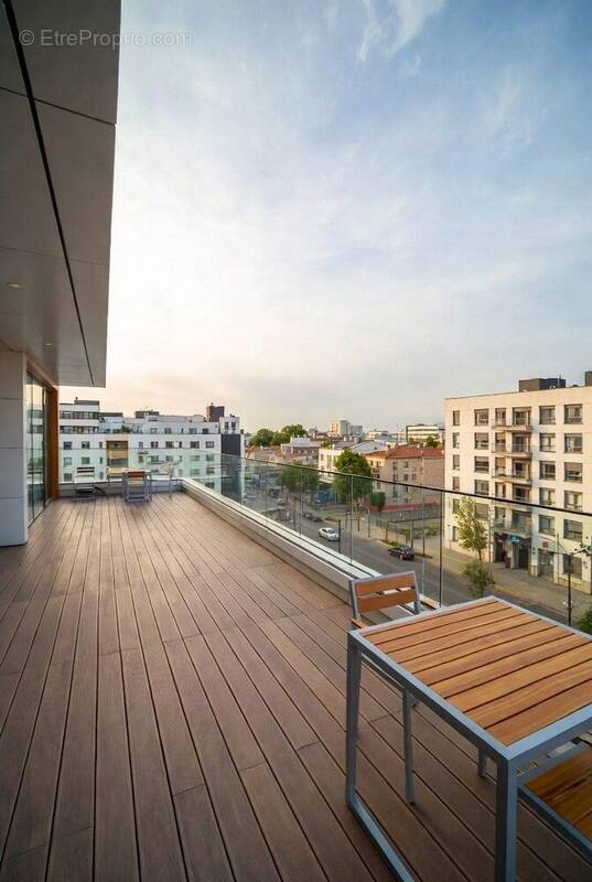 Appartement à LIVRY-GARGAN