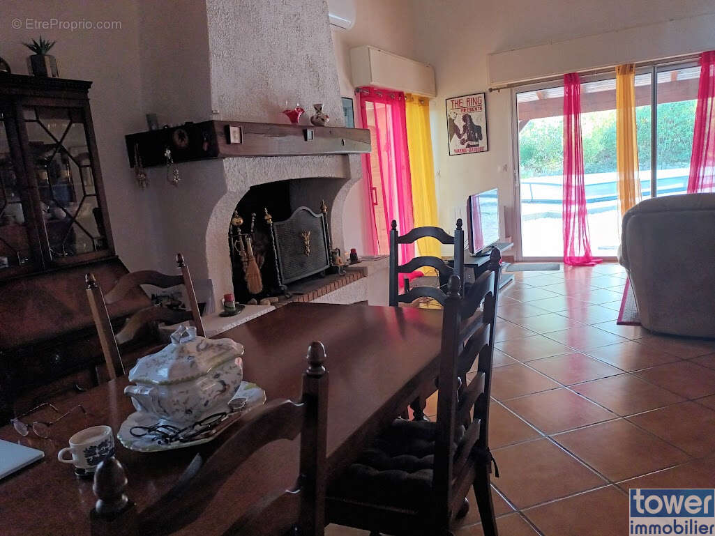 Maison à PALAJA
