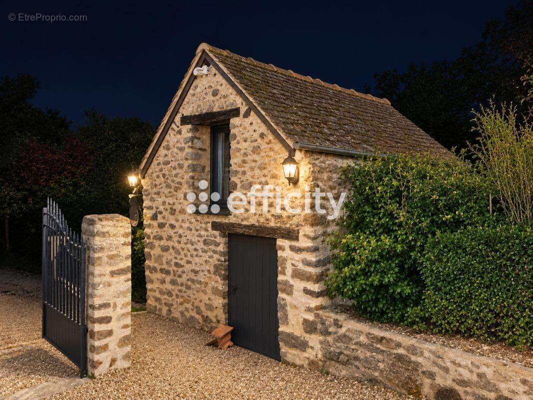 Maison en pierres - photo 2