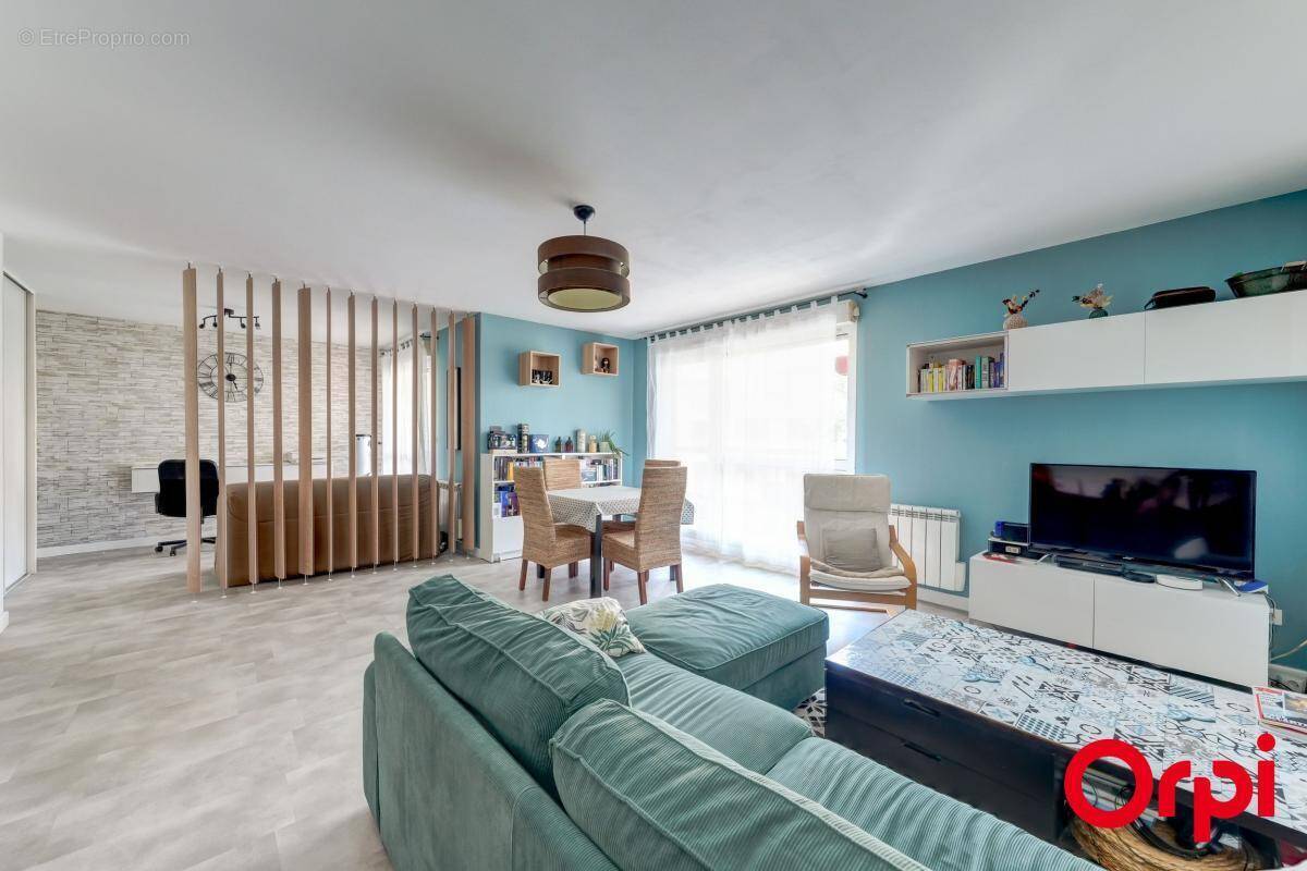 Appartement à LYON-8E