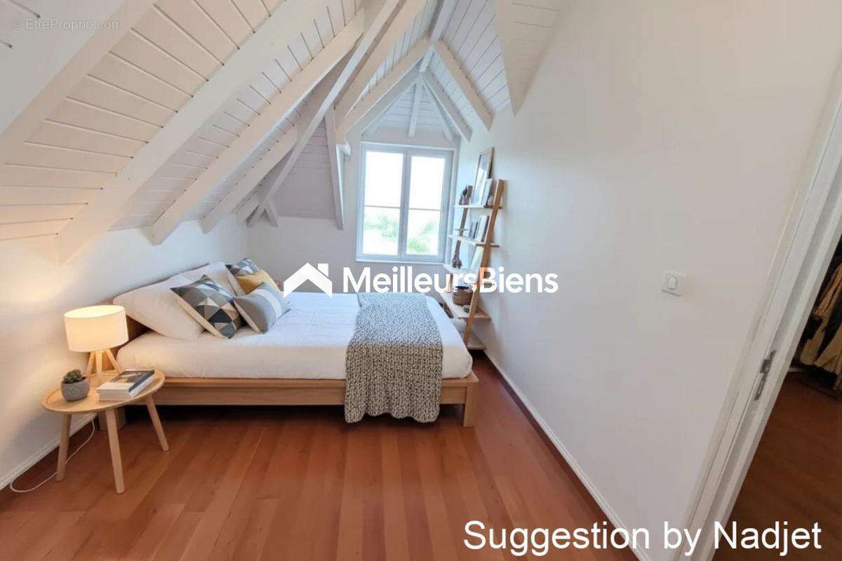 Maison à PETIT-BOURG