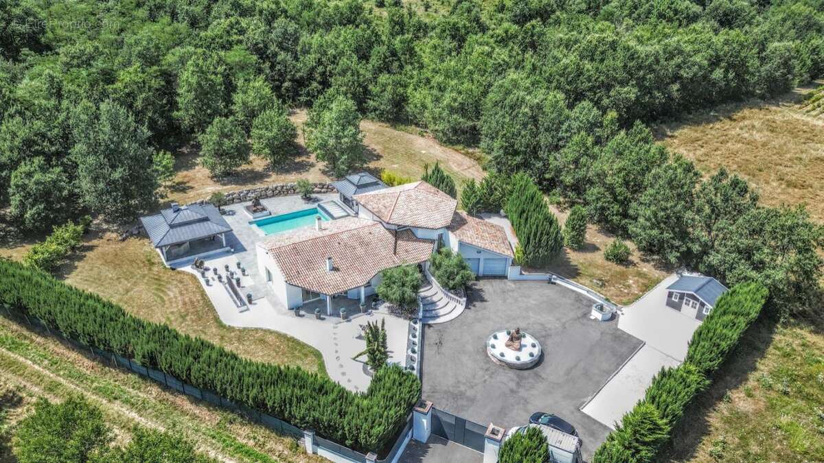 Maison à VACQUIERS