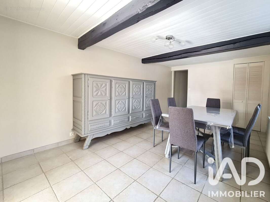 Maison 86 m² à Vignacourt  - photo 3