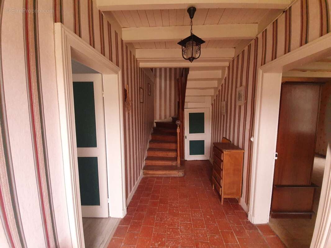 Maison à SAINT-SATURNIN