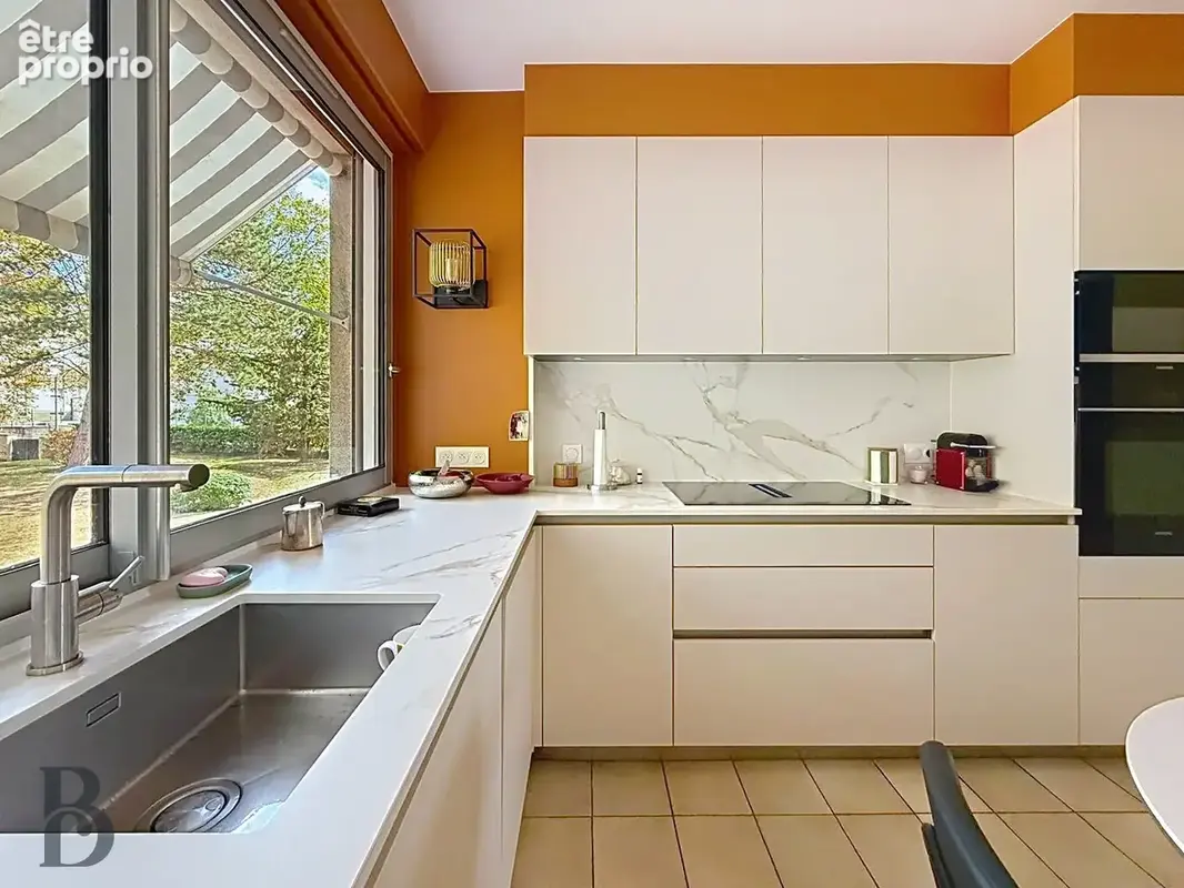 Très bel appartement rénové, au cœur de Montmorency - Balcon, parking et cave - photo 9