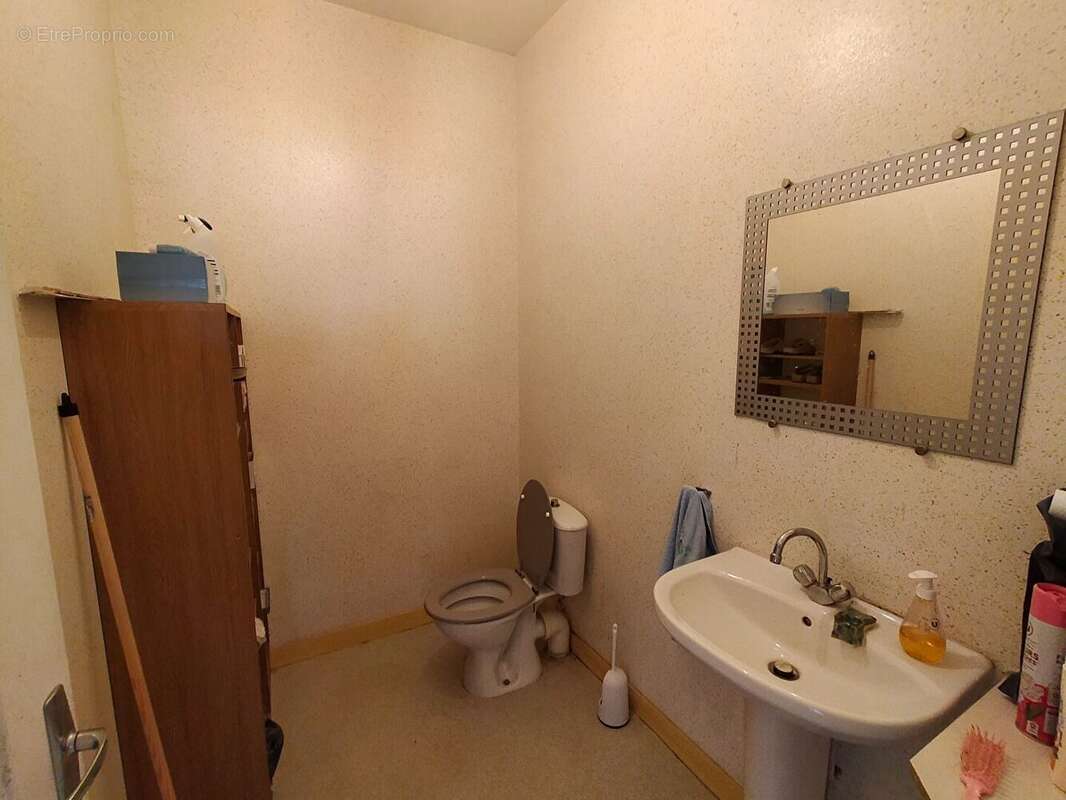 Maison à VILLAINES-LA-JUHEL