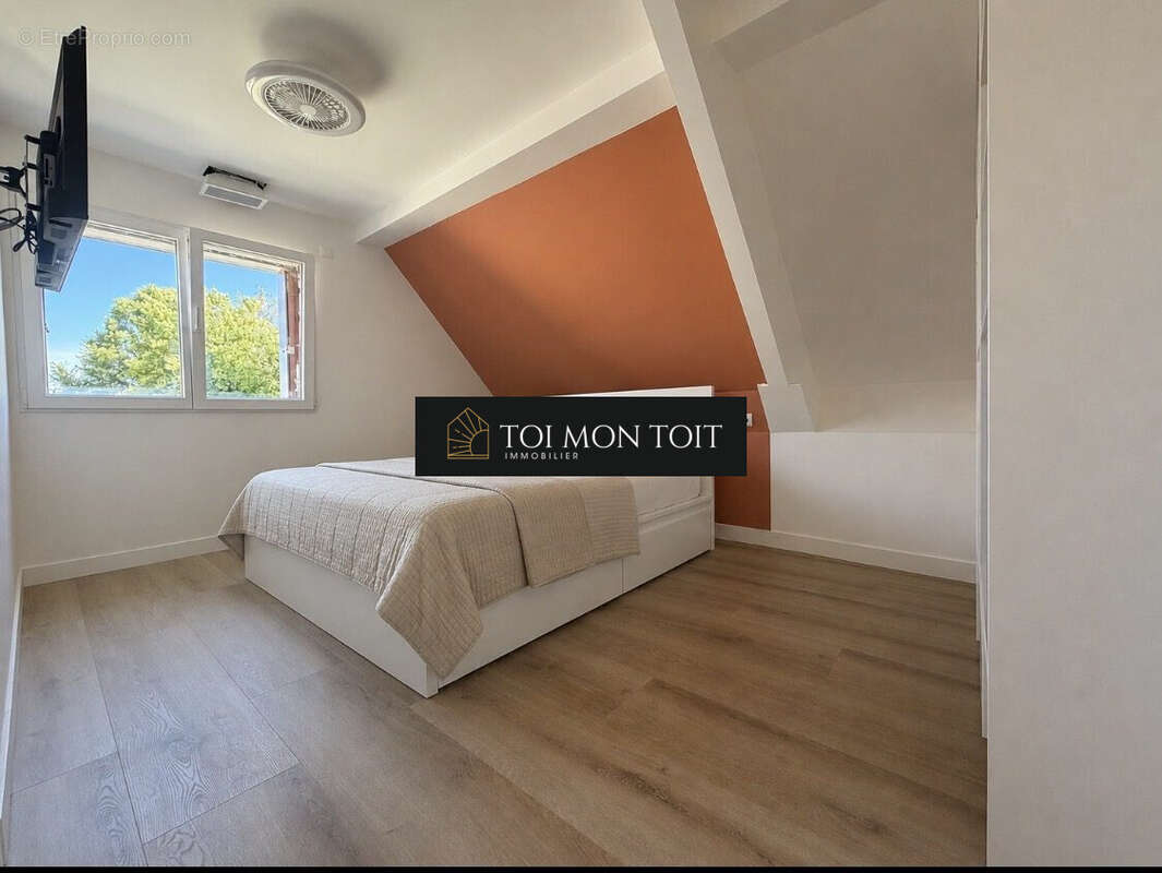 Maison 90 m² à Saint-Maximin  - photo 7