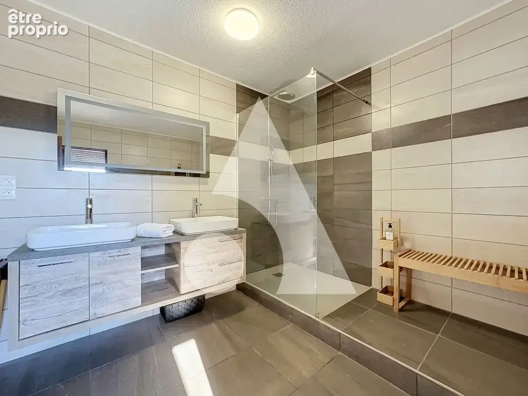 Gap sud - quartier très prisé - spacieux t4 de 124,39 m² carrez avec garage, cave et deux terrasses ! - photo 8