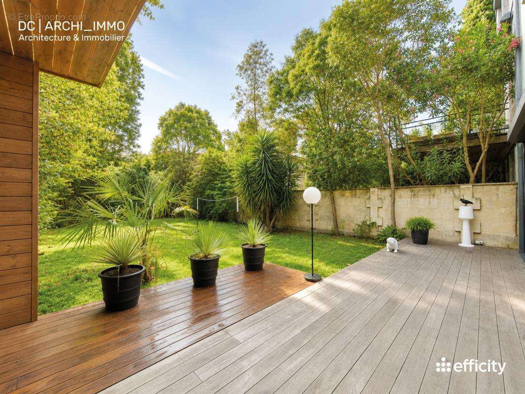 Appartement à BORDEAUX