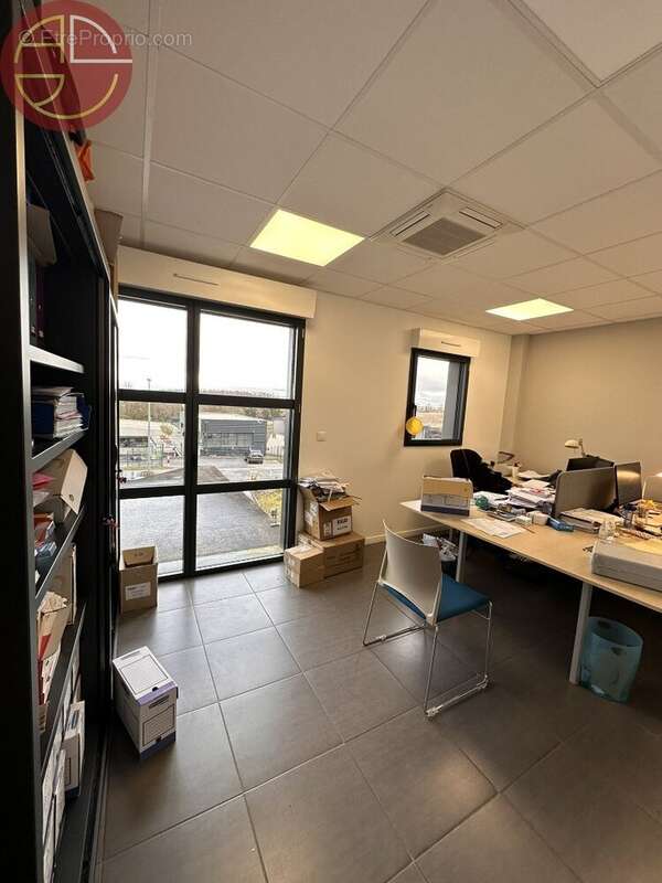 Commerce à L&#039;ISLE-JOURDAIN