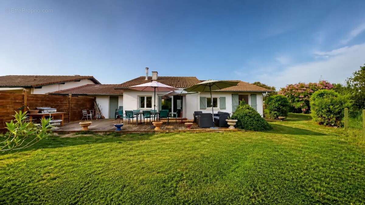 Maison de 5 pièces de 103 m² à Ondres Océan - photo 2