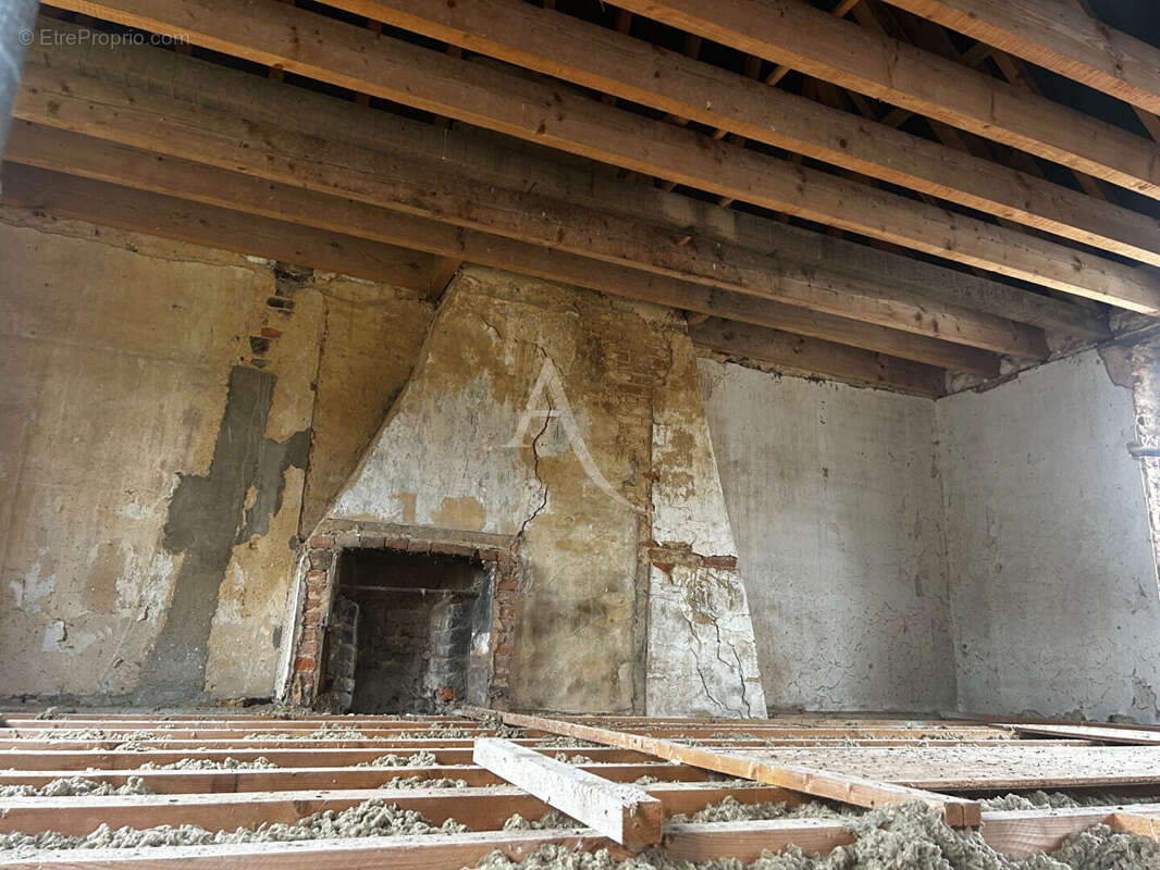 Maison à HUCQUELIERS