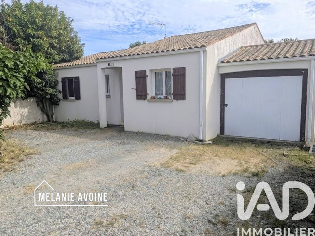Photo 1 - Maison à LE THOU